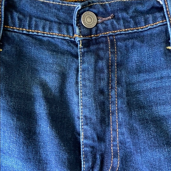 Used Levi Men’s Jeans - Picture 2 of 8